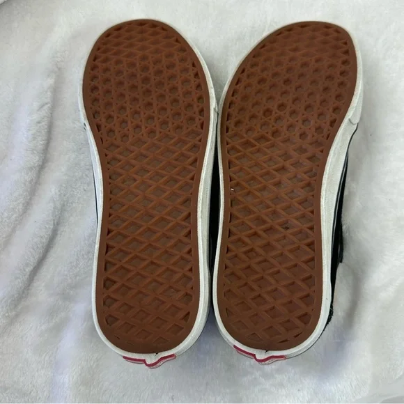 Vans Black Suede Old Skool 8 - Picture 9 of 9